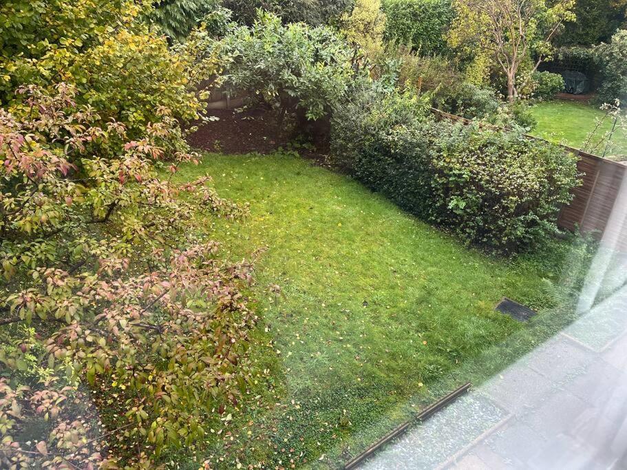 Spacious 4 Bed Home Near Nec, Jlr & Airport Parking For 3 Cars Ideal For Contractors! Solihull Eksteriør billede